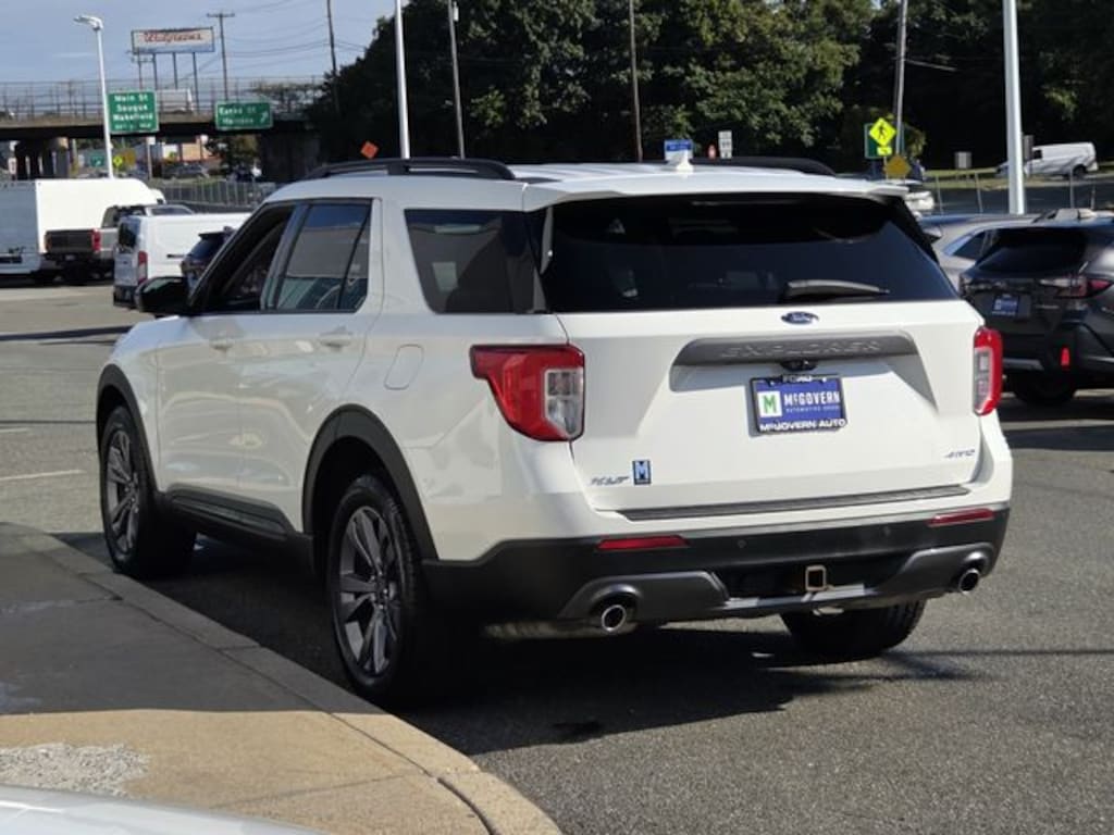 Used 2022 Ford Explorer XLT SUV