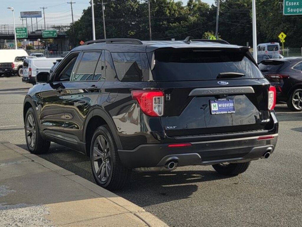 Used 2023 Ford Explorer XLT SUV
