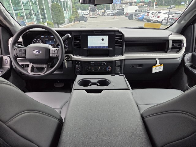 2026 Ford F-550 Super Duty Chassis Cab XL - Photo 17