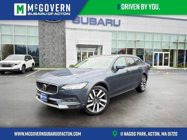 2025 Volvo V90 Cross Country