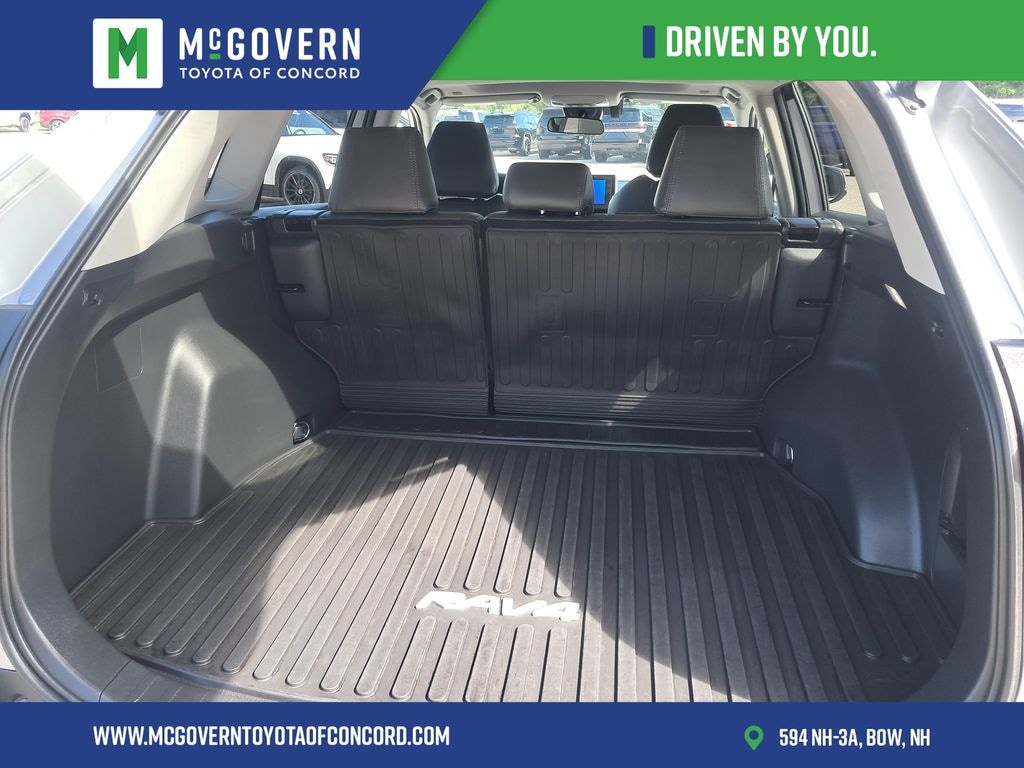 Used 2024 Toyota RAV4 Hybrid XLE SUV