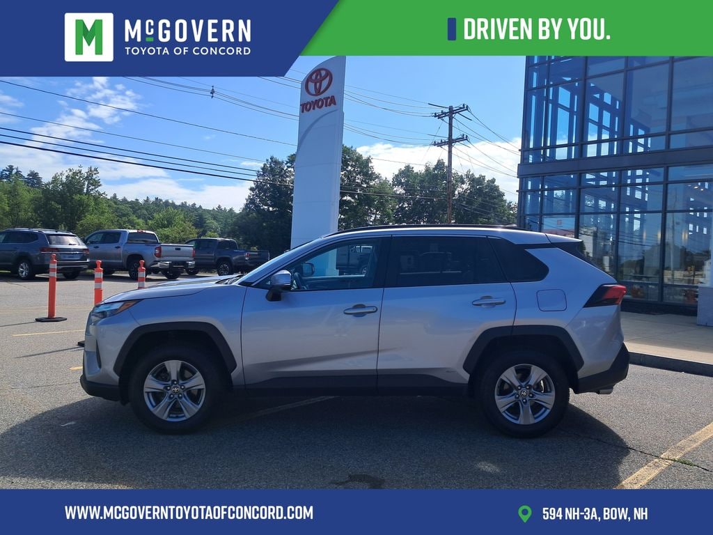 Used 2024 Toyota RAV4 Hybrid XLE SUV