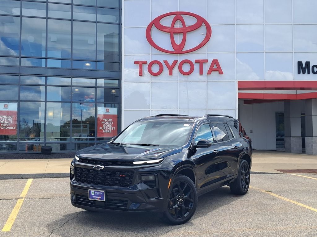 Used 2024 Chevrolet Traverse RS SUV