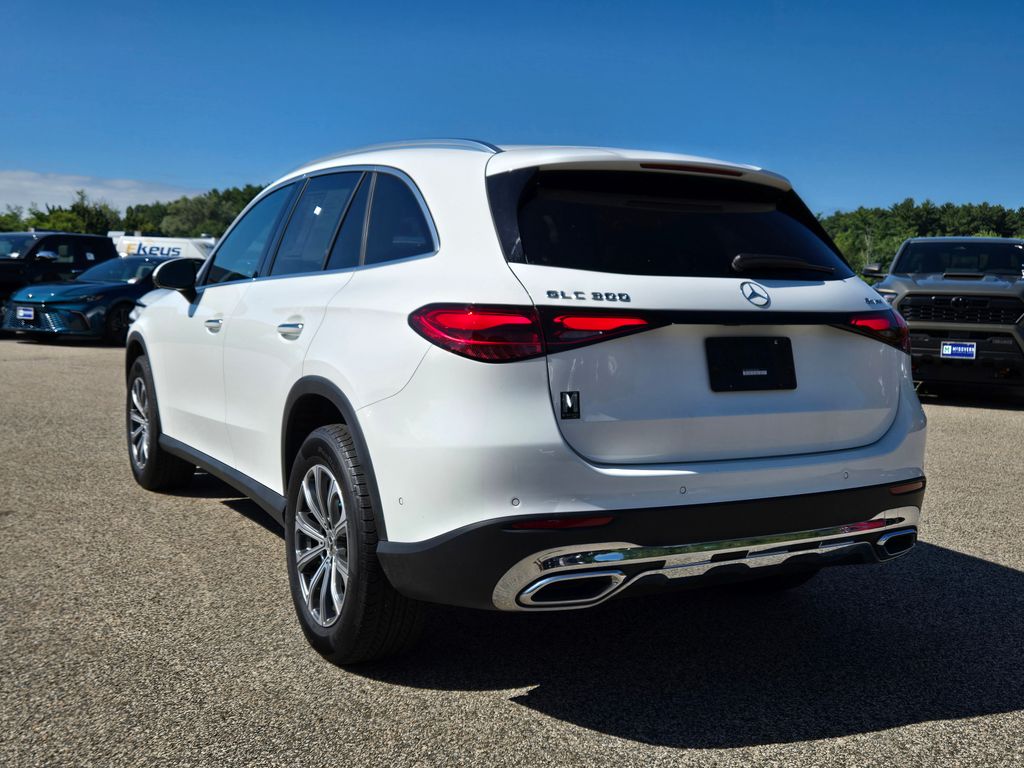 2025 Mercedes-Benz GLC Base - Photo 3