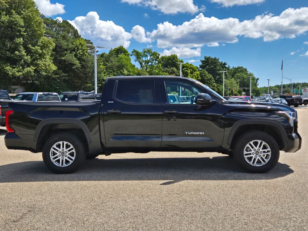 2024 Toyota Tundra SR5 - Photo 6