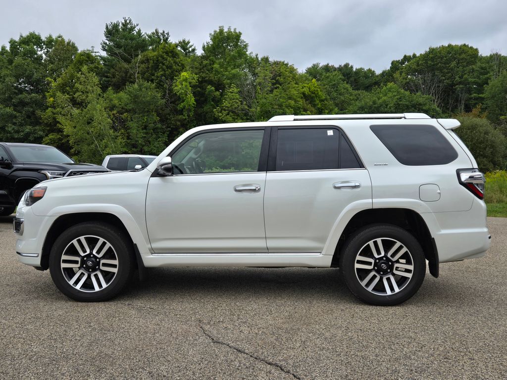 2023 Toyota 4Runner Limited - Photo 2