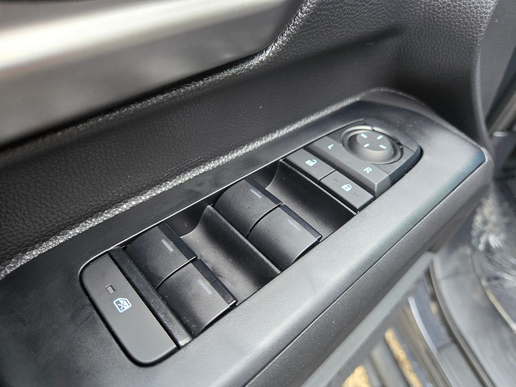 2026 Toyota Tacoma TRD Off Road - Photo 14