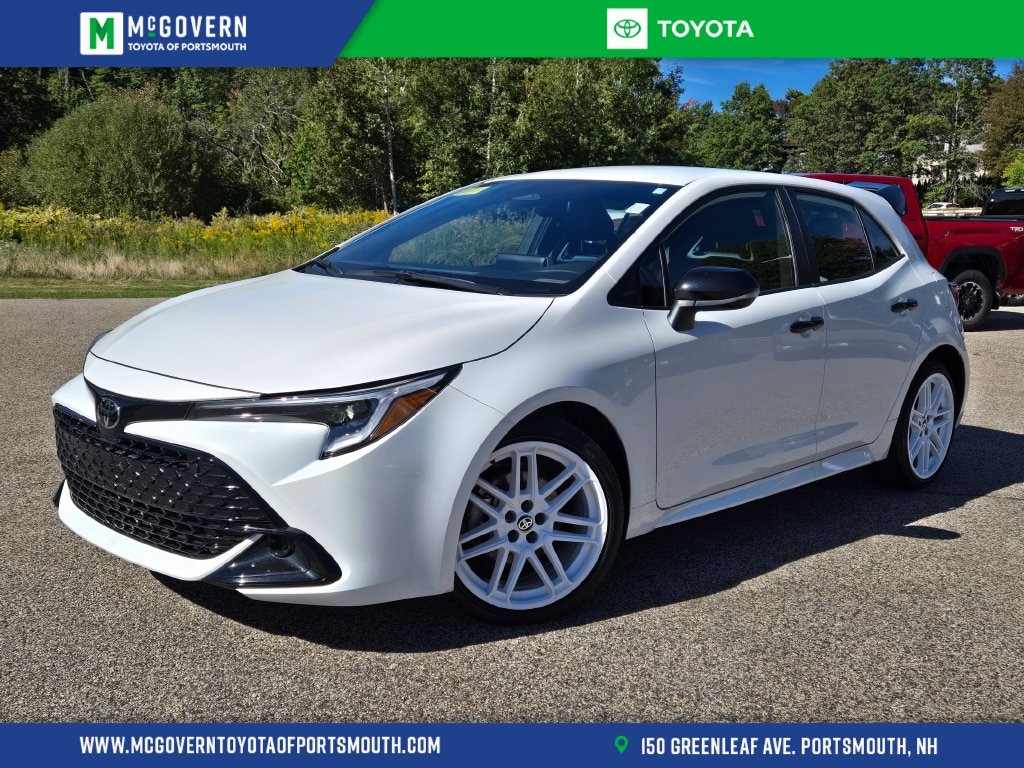 Used 2026 Toyota Corolla Hatchback SE Hatchback