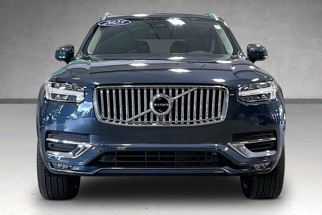 Certified 2025 Volvo XC90 B6 Plus 6-Seater SUV