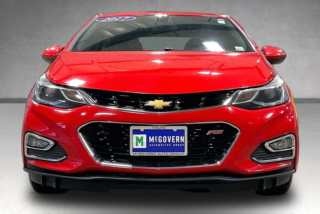 Used 2017 Chevrolet Cruze LT with VIN 1G1BE5SM6H7276962 for sale in Colonie, NY