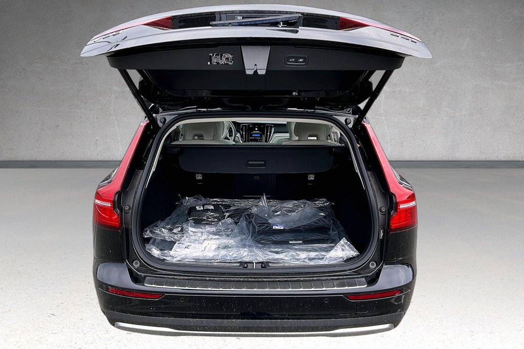 New 2026 Volvo V60 Cross Country B5 Plus Wagon