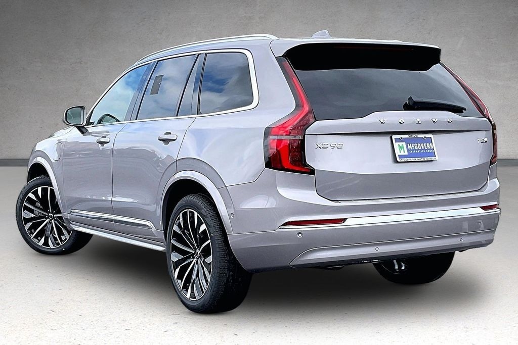 New 2026 Volvo XC90 plug-in hybrid T8 Plus 6-Seater SUV