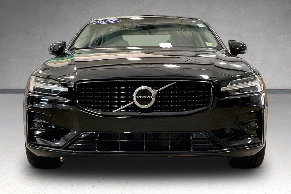 Certified 2024 Volvo S60 B5 Core Dark Theme Sedan