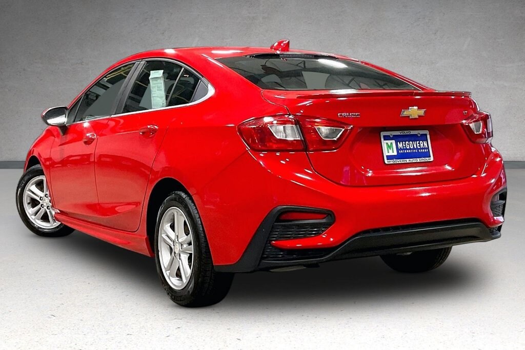 Used 2017 Chevrolet Cruze LT Sedan