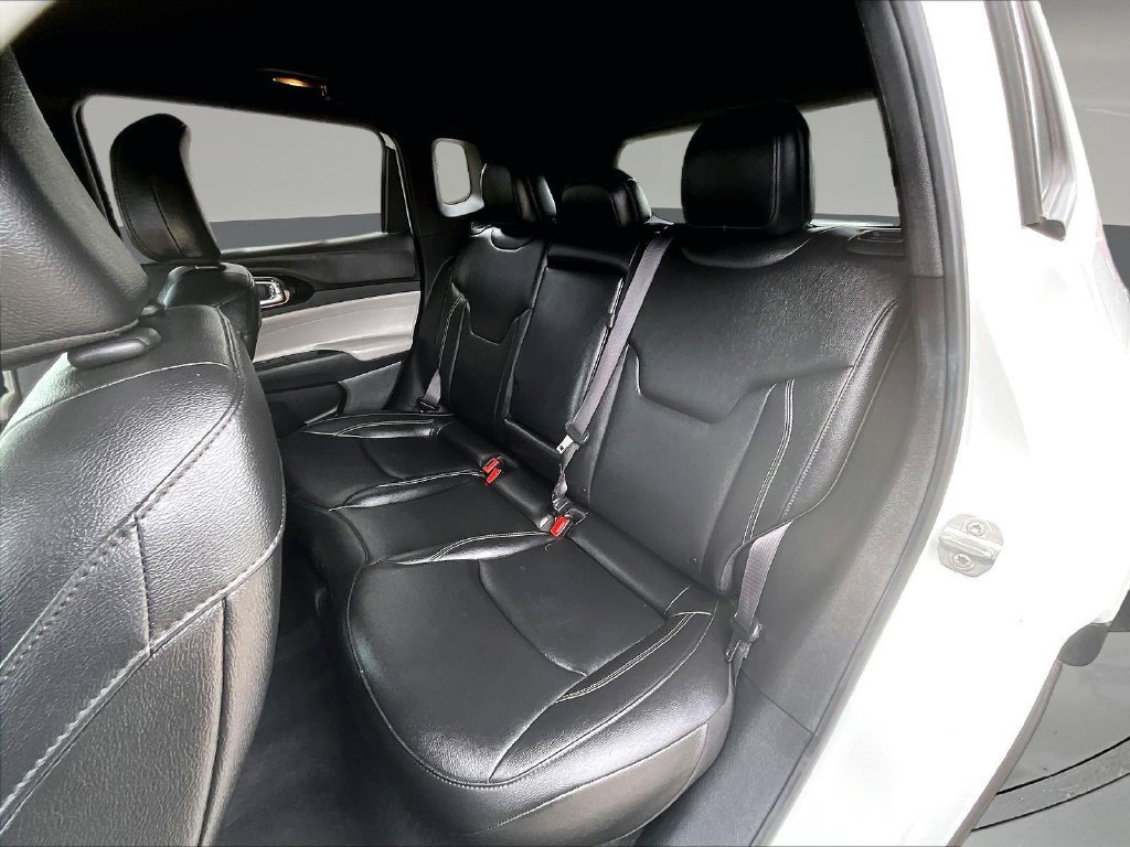 2025 Jeep Compass Limited - Photo 24