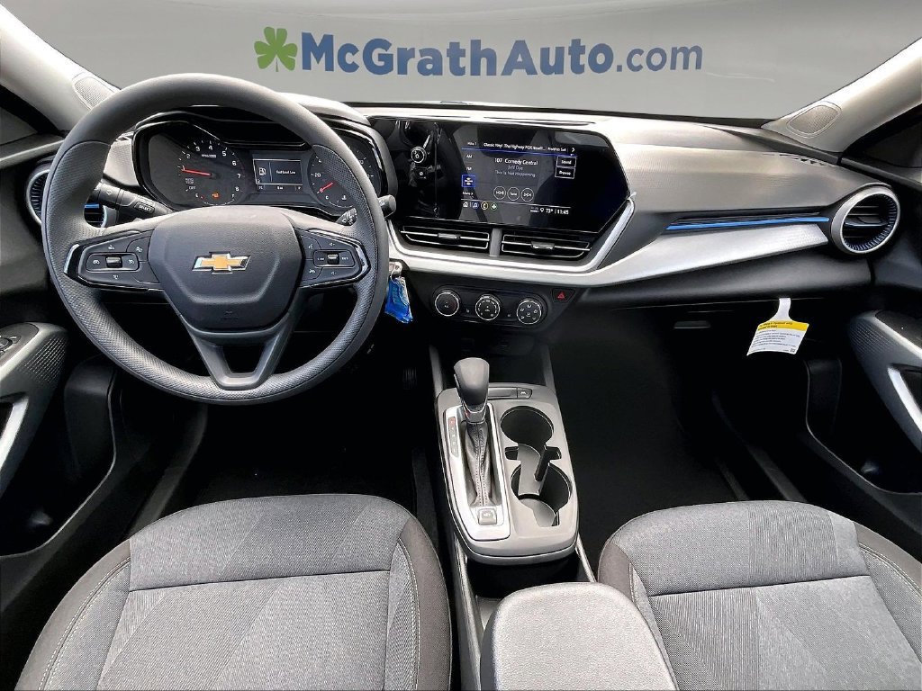 2026 Chevrolet Trax LS - Photo 9