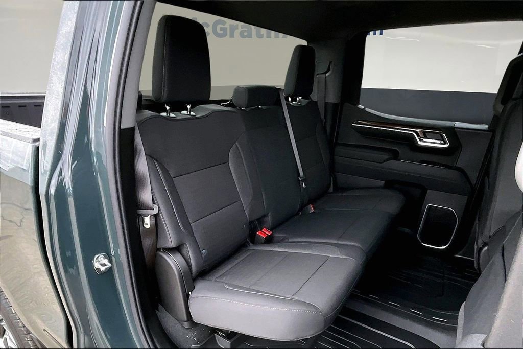 2026 Chevrolet Silverado 1500 LT - Photo 10