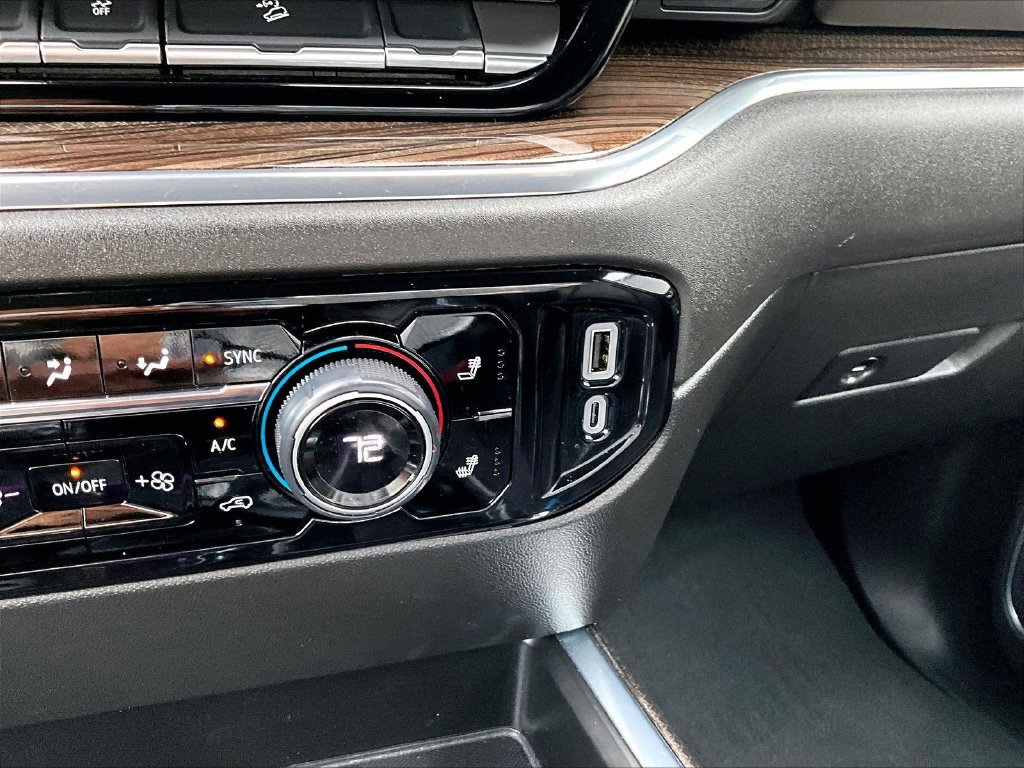 2024 Chevrolet Silverado 1500 RST - Photo 21