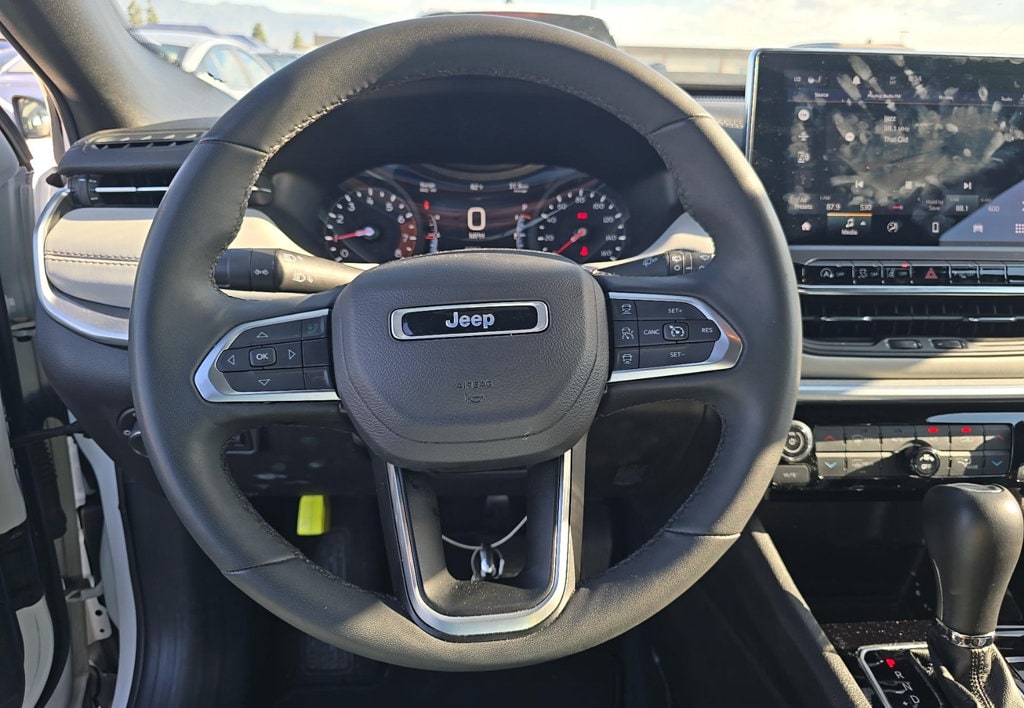 2025 Jeep Compass Limited - Photo 9