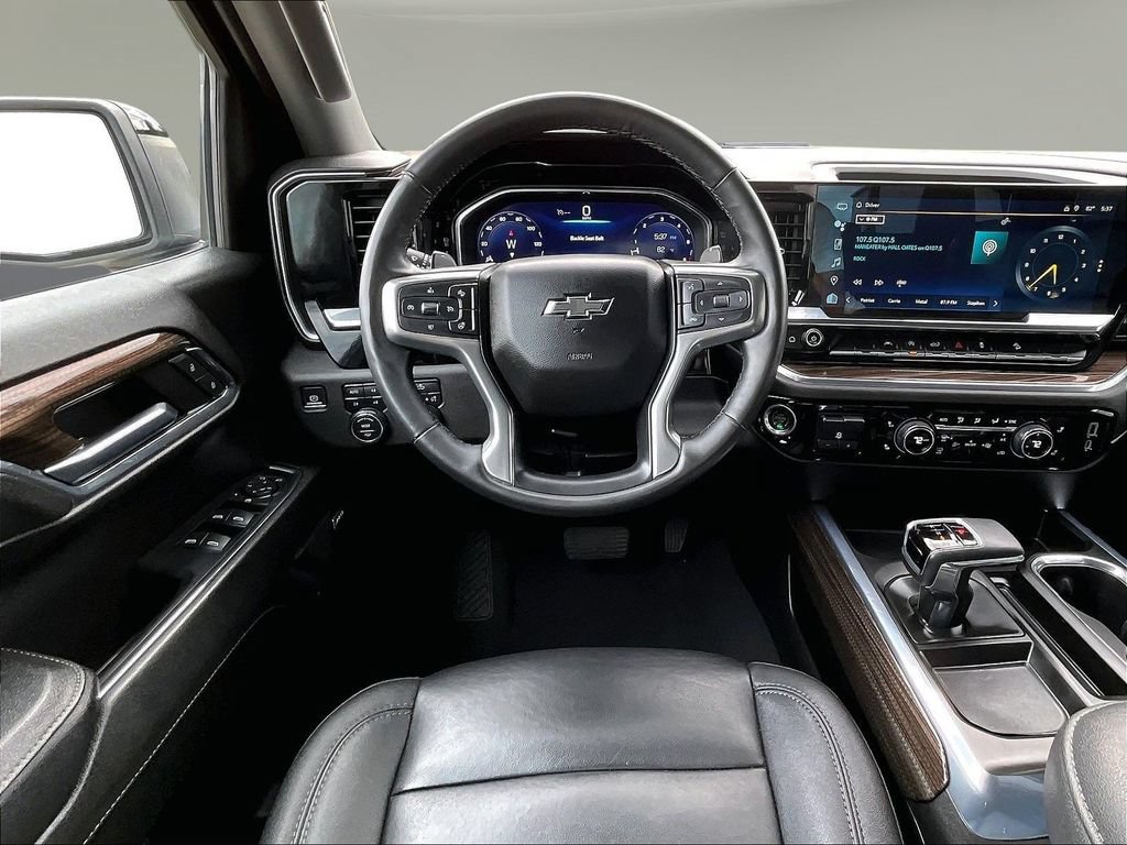2024 Chevrolet Silverado 1500 RST - Photo 11