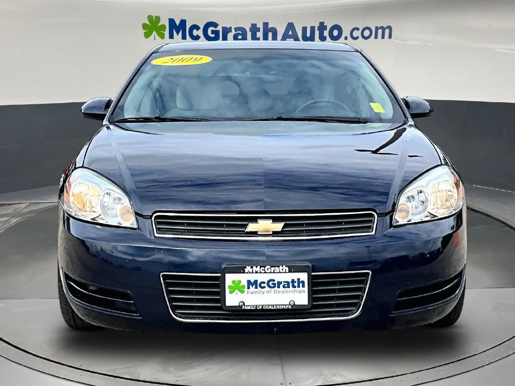 Used 2009 Chevrolet Impala LS with VIN 2G1WB57KX91279217 for sale in Dubuque, IA