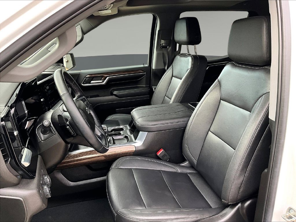 2024 Chevrolet Silverado 1500 RST - Photo 25