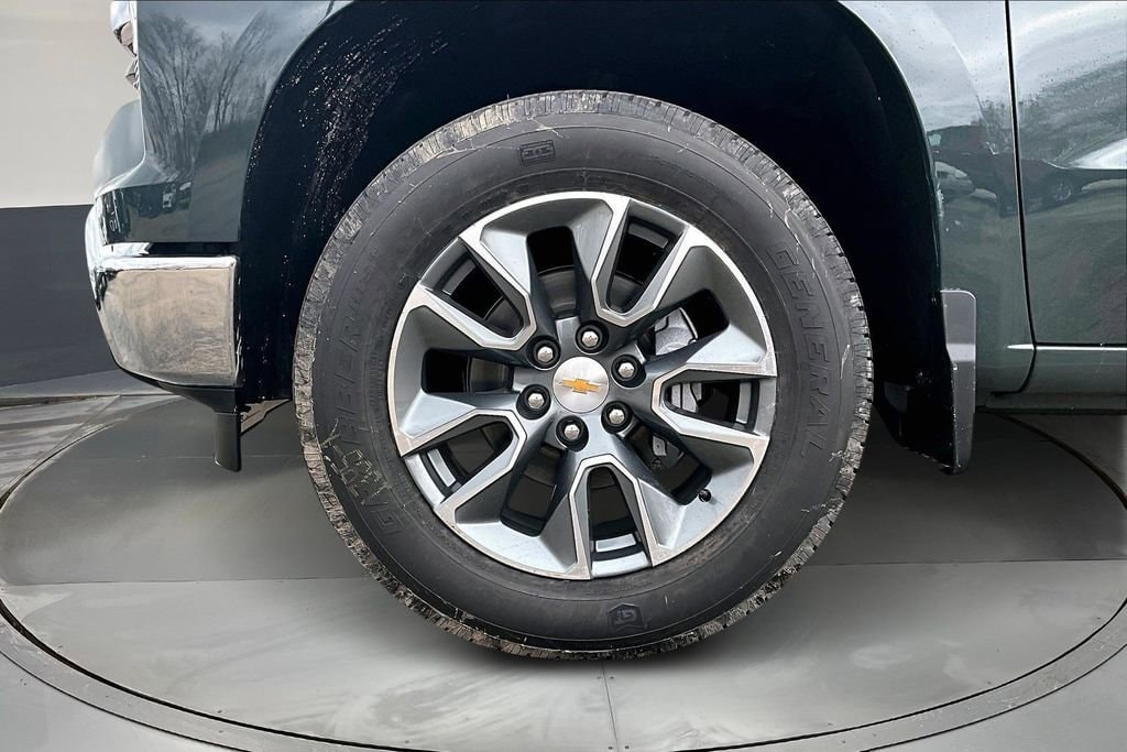 2026 Chevrolet Silverado 1500 LT - Photo 12