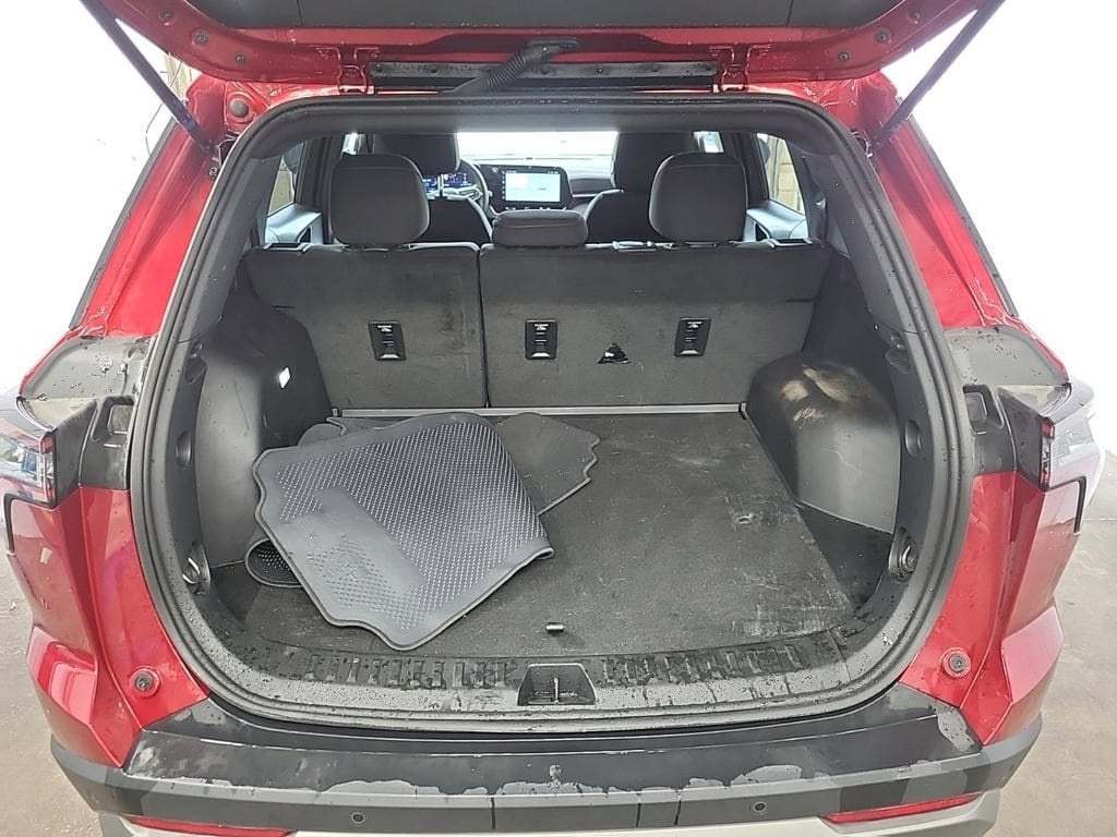 Used 2025 Chevrolet Equinox LT SUV