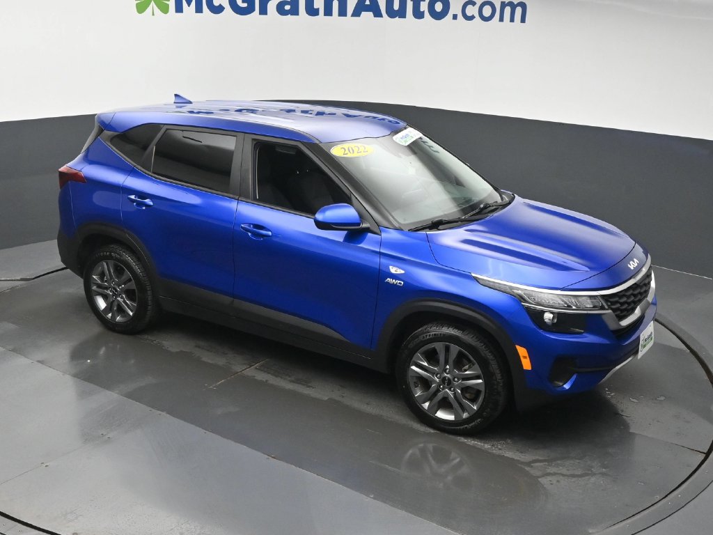 Used 2022 Kia Seltos LX SUV