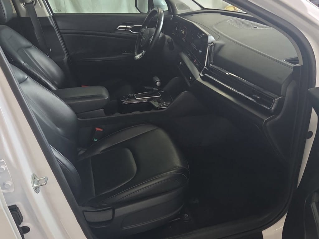 Used 2023 Kia Sportage EX SUV