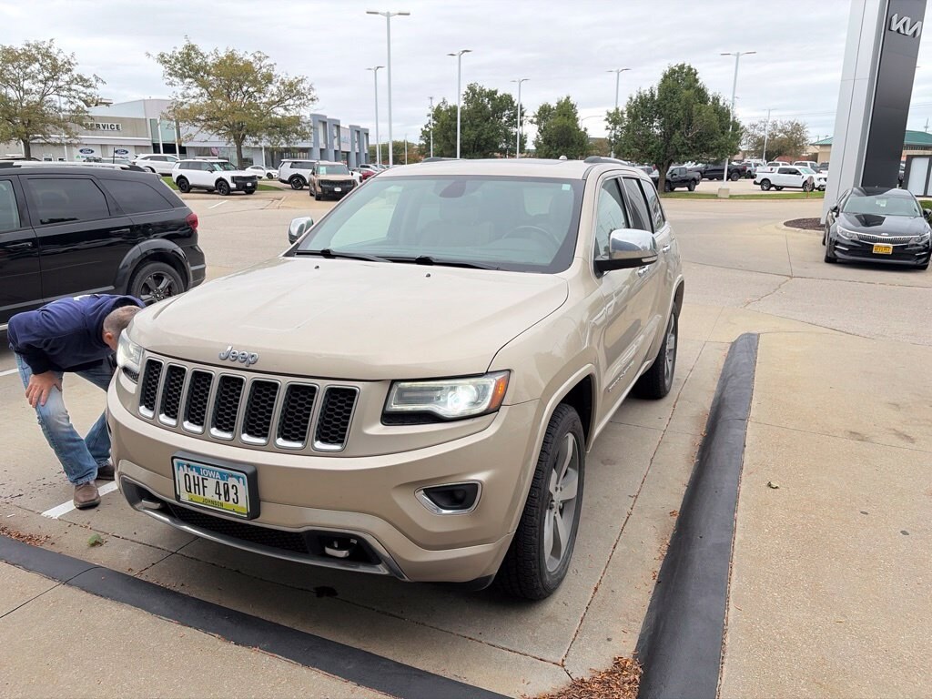 Used 2014 Jeep Grand Cherokee Overland SUV