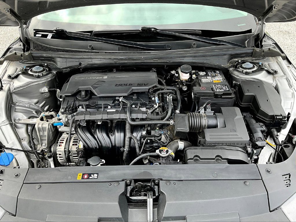 2025 Kia K4 LXS - Photo 29