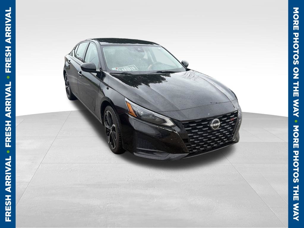 Used 2023 Nissan Altima 2.5 SR Sedan