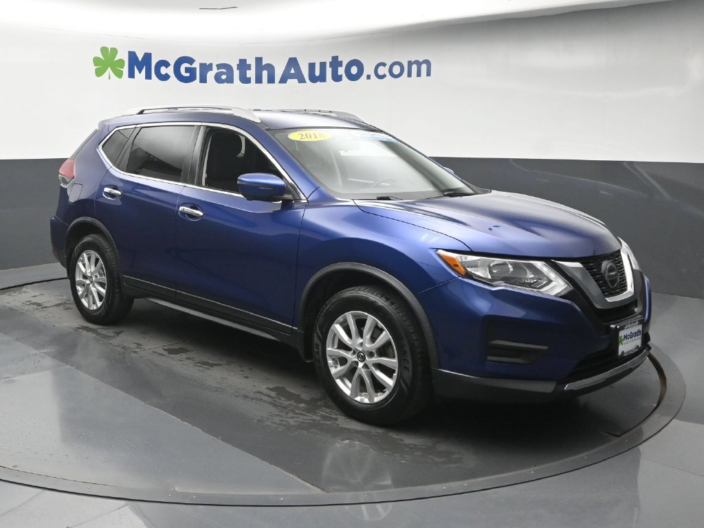 Used 2018 Nissan Rogue SV with VIN KNMAT2MVXJP522768 for sale in Hiawatha, IA