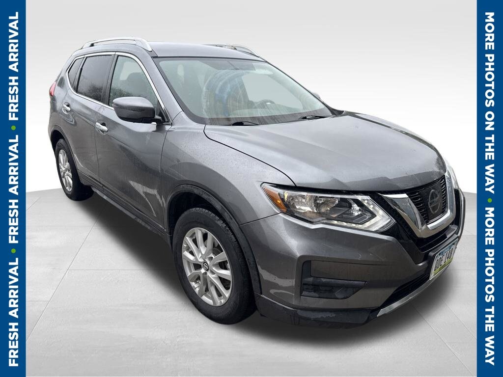 Used 2017 Nissan Rogue SV SUV