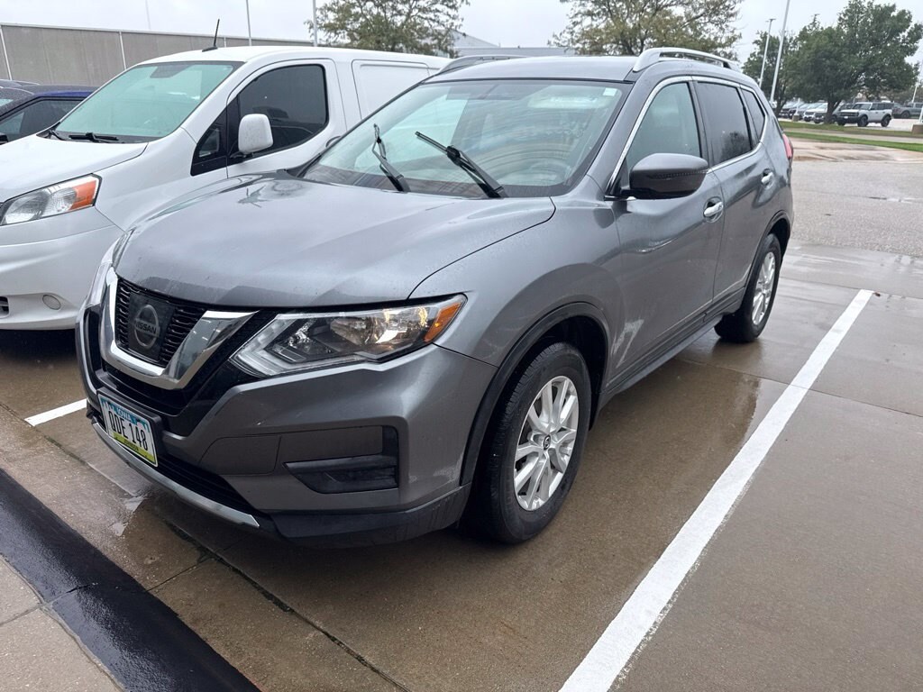 Used 2017 Nissan Rogue SV SUV