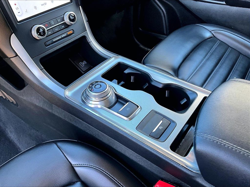 2022 Ford Edge SEL - Photo 22