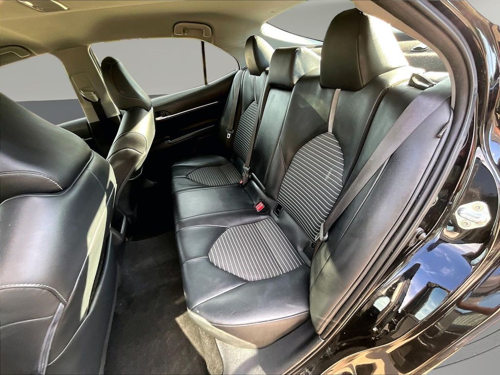 2023 Toyota Camry SE - Photo 26