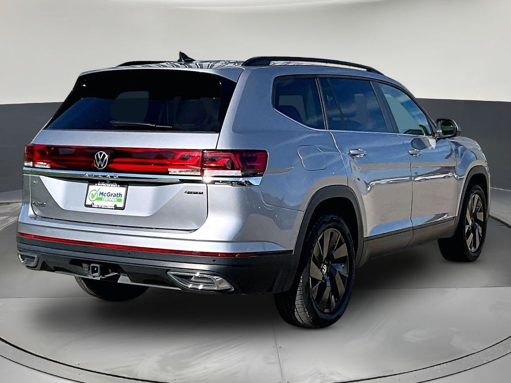 2026 Volkswagen Atlas SE w/Tech - Photo 7