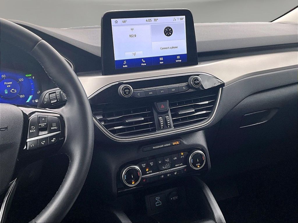 2022 Ford Escape SEL - Photo 10
