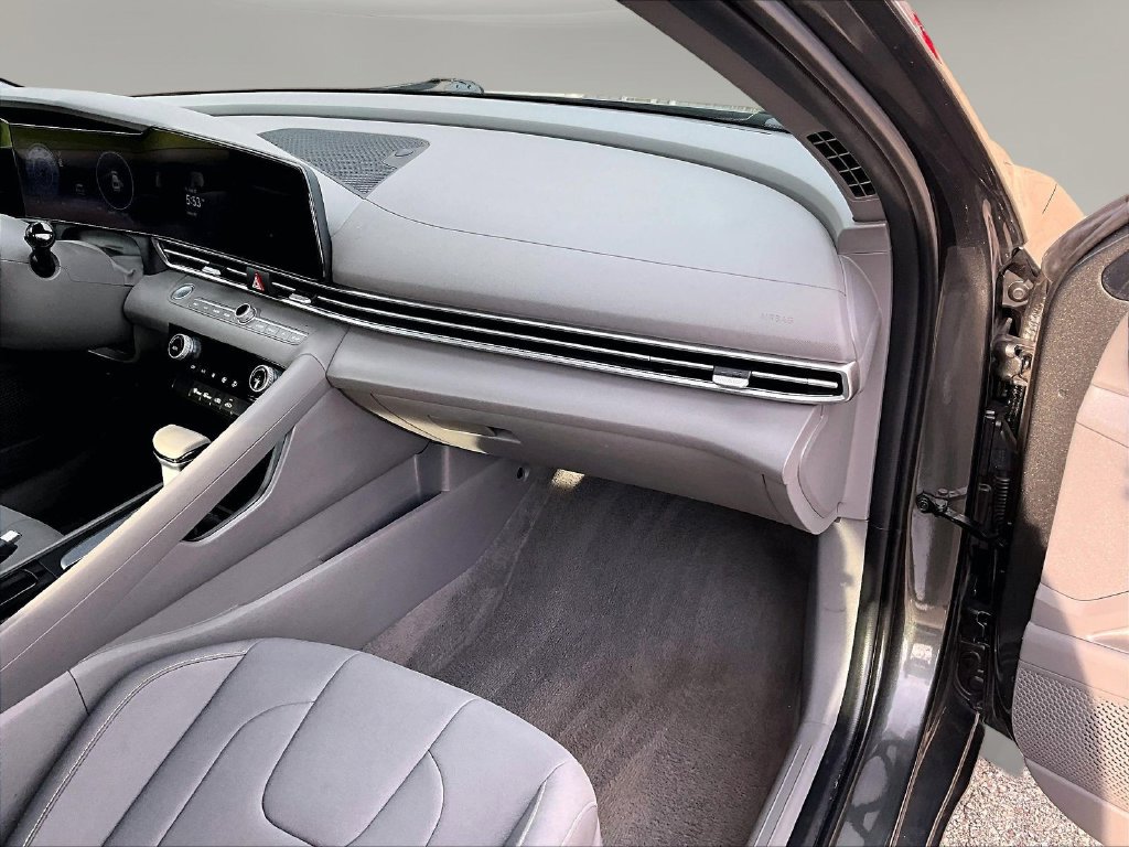 2024 Hyundai Elantra SEL - Photo 27