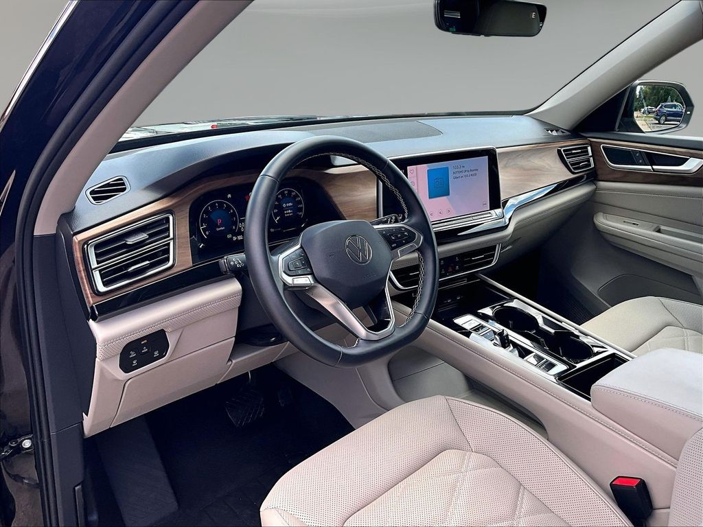 2026 Volkswagen Atlas SE w/Tech - Photo 22
