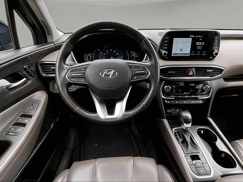 2020 Hyundai Santa Fe Limited - Photo 10