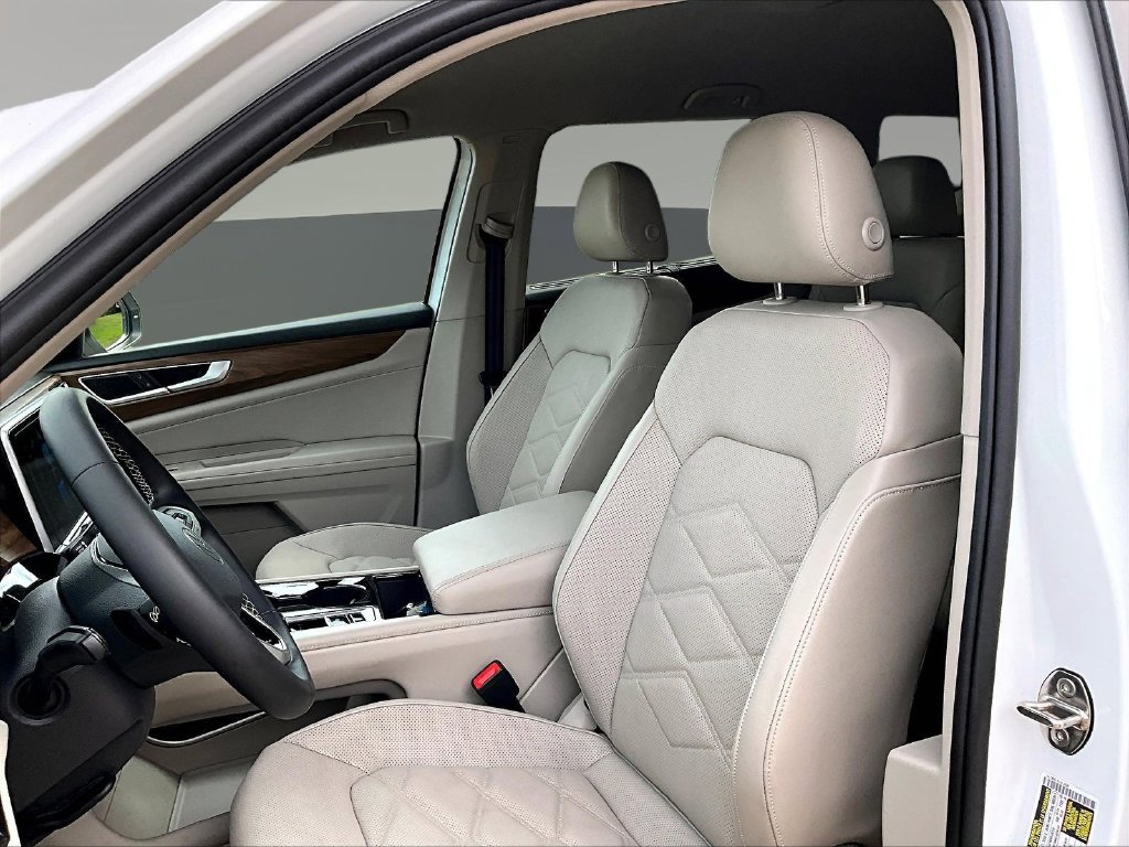 2026 Volkswagen Atlas SE w/Tech - Photo 24