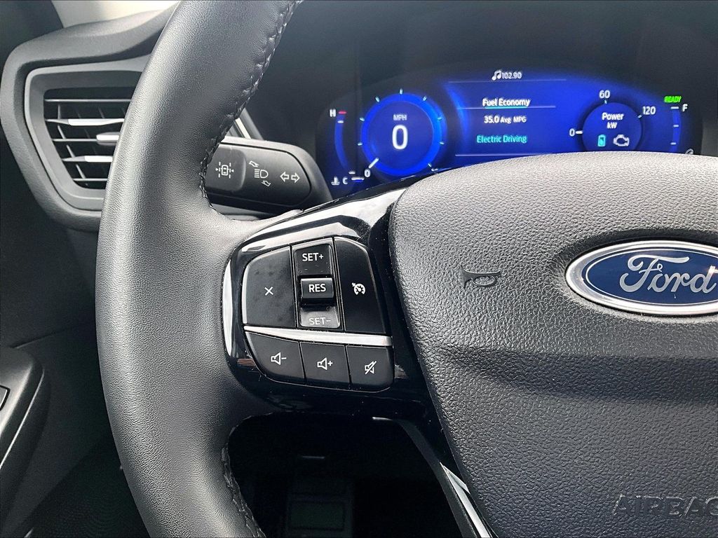 2022 Ford Escape SEL - Photo 13