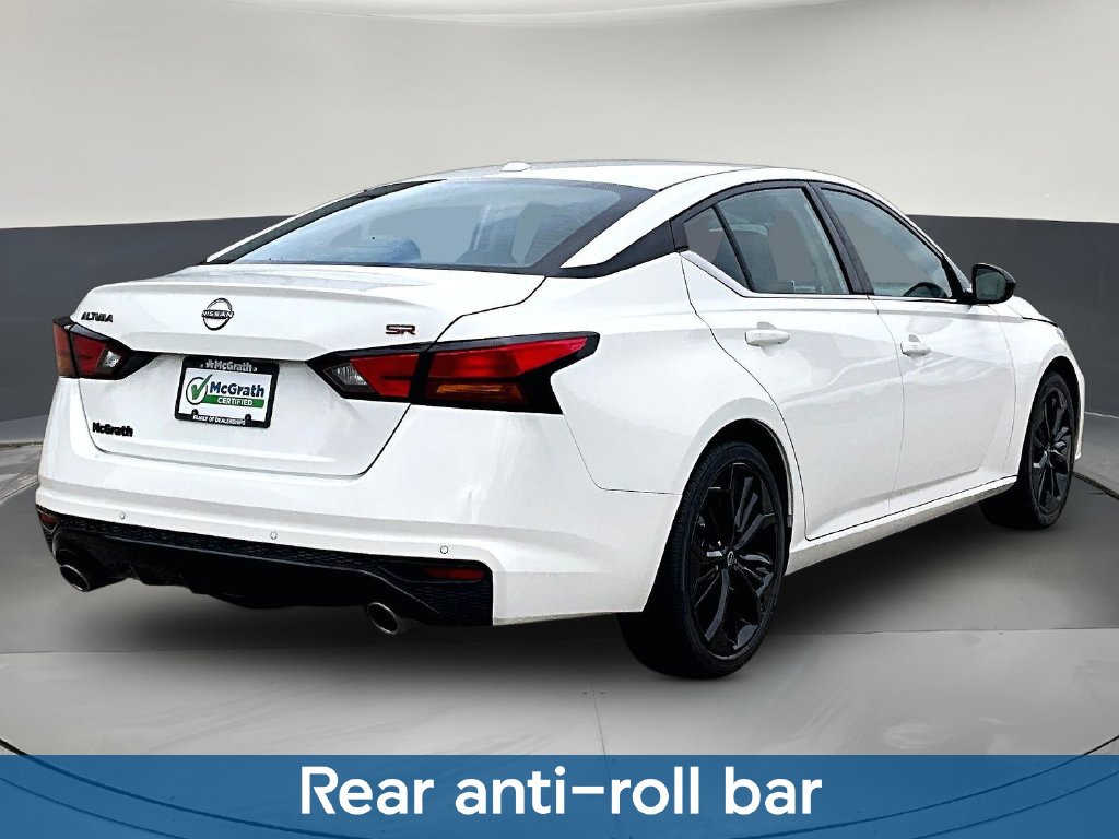 2024 Nissan Altima SR - Photo 8