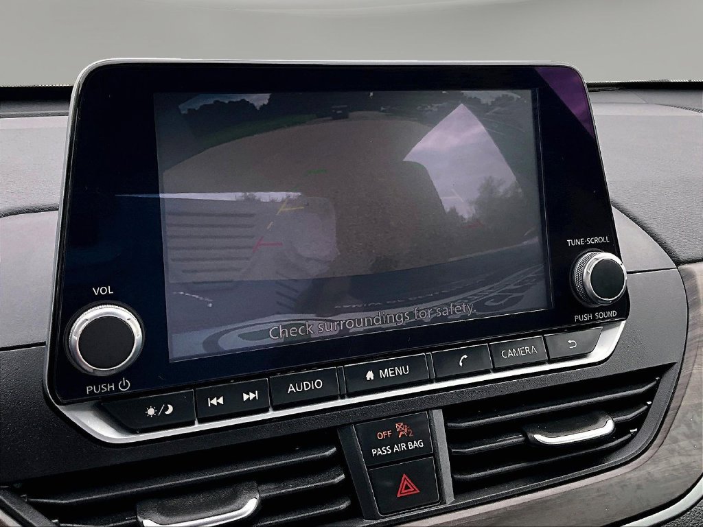2025 Nissan Altima SV - Photo 17