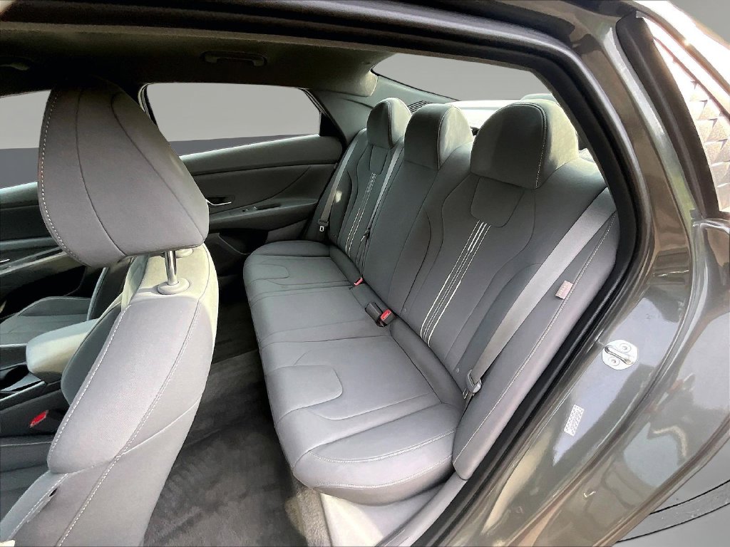 2024 Hyundai Elantra SEL - Photo 25