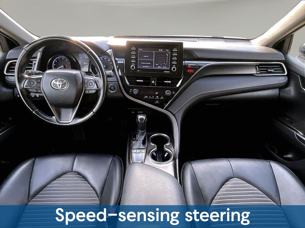 2023 Toyota Camry SE - Photo 10