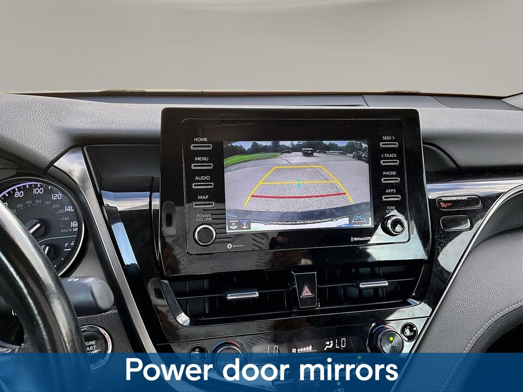 2023 Toyota Camry SE - Photo 18